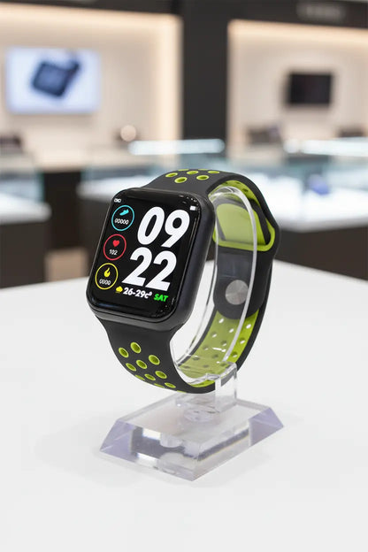 Smart Wristband Fitness Tracker with Heart Rate Monitor