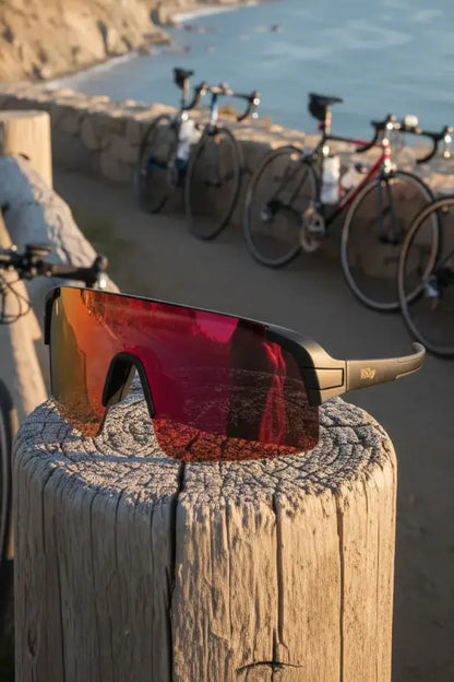 TriEye Cycling Glasses - Cycling Glasses with Rear-view Mirror - Cycling Sunglasses for Men & Women - Sports Sunglasses Cycling Goggles UV-400 - Durable Bicycle Glasses (Red)